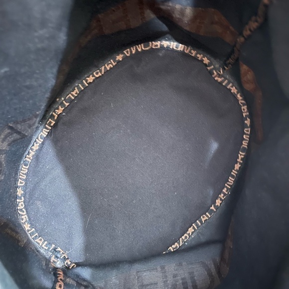 FENDI BUCKET TOTE - Picture 8 of 11